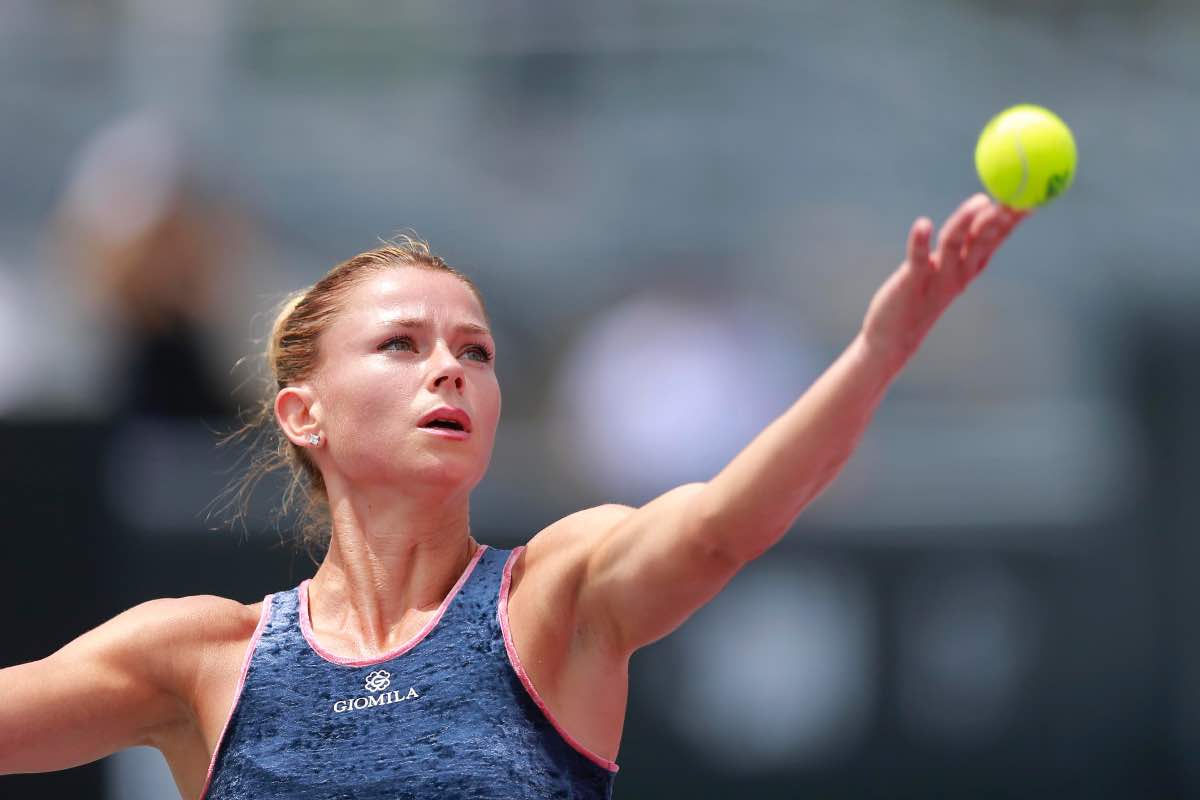 Camila Giorgi outfit