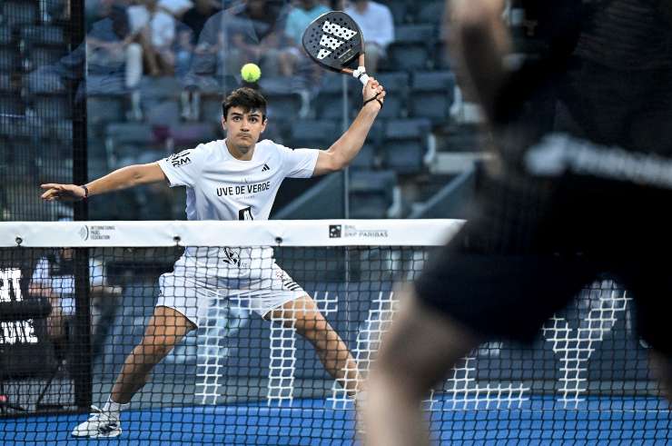 3 trucchi per battere i tennisti a padel